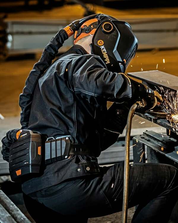 You can’t see welding fumes, but your lungs can feel them.

Welding creates invisible risks. Long exposure to fumes can lead to serious health issues over time. Every arc produces fumes you may not see, but that doesn’t mean they’re harmless. Good visibility and comfort aren’t enough if air quality is left unprotected.

Kemppi’s Fresh Air respirator systems combine filtration, lightweight helmet design, and usability into one system.
🔹 Beta for everyday use
🔹 Zeta for advanced visibility and control
🔹 S-line for light, streamlined protection

Take a closer look at the options and check your current gear: https://bit.ly/3EWWunx

#Kemppi #KemppiWelding #PPE #WeldingSafety #WeldingMask #WeldingHelmet #Respiratory #FreshAirRespirators