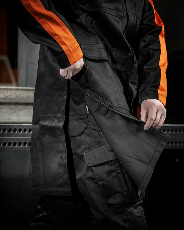 Introducing Kemppi Welding Workwear – engineered for safety, designed for welders.

Kemppi’s new certified workwear collection is developed with input from welding professionals, using flame-retardant fabrics and ergonomic construction.

🔹 Adjustable for the perfect fit
🔹 Built-in functionality for tools and accessories
🔹 Available in XS–5XL unisex sizing

Each piece is named after Finnish cities, and delivers trusted Kemppi quality from collar to cuff.

Explore the collection here:

…more