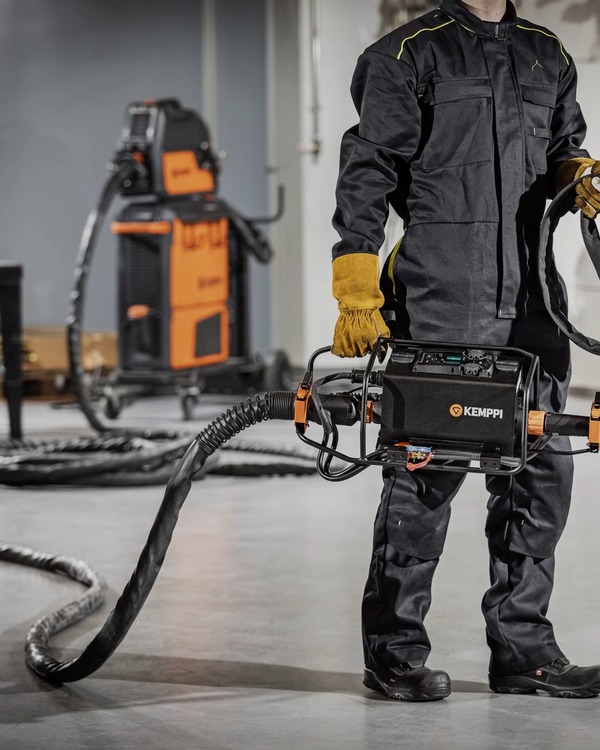 Reach where others can’t!

🐍✨The SuperSnake GTX04HD is built for the toughest welding sites, delivering distance, power, and flexibility.

Add the SuperSnake GTX04HD to your welding machine and reach up to 30 meters further, all while working seamlessly with your existing MIG welding guns thanks to the standard Euro connection. Lightweight and easy to move, it makes tackling hard-to-reach welding sites simpler than ever.

🟠 30m combined feeding distance
🟠 Easy to move & adjust parameters
🟠 Fast, seamless use with your MIG welding guns (Standard Euro connection)
🟠 Compatible with X5 FastMig and Master M 350 series welding machines

Find out more here: https://bit.ly/4mjvrmS 

#Kemppi #kemppiWelding #SuperSnake #WeldingWithoutLimits #SuperSnakeGTX04HD