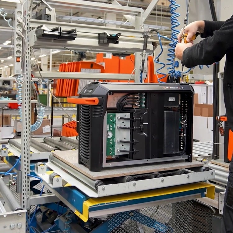 The Kemppi X5 FastMig power sources now come with a warranty of up to 5 years!

Here’s how it works:
1️⃣ 2 years standard warranty for every X5 FastMig power source
2️⃣ Register your machine in My Fleet within 2 months and get +3 years extra
= That’s a total of 5 years warranty 🎉

Registering is quick, and your warranty certificate is always safely stored in My Fleet for easy access. More information about My Fleet: https://bit.ly/3IIkKvD

#Kemppi #X5FastMig #GlobalWarranty #KemppiWelding #MIGMAGWelding