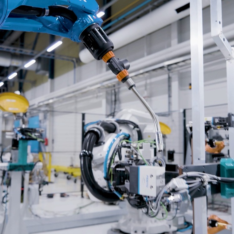 GX-R Robot Torch System is here! 🦾✨

The GX-R System series completes the Kemppi AX robot welding solution, yet it’s just as simple to integrate into any robot setup. A powerful combination of precision, protection, and plug-in performance.

Here’s what sets the GX-R System apart:

🔸 Different necks and bending angles to adapt to any task
🔸 X-R Sensor that gives your robot 360° protection from collisions
🔸 Wire brake module that ensures optimal touch sensing in every position
🔸 Automated cutting and cleaning station

For more details, read the full product information: https://bit.ly/49gN17a