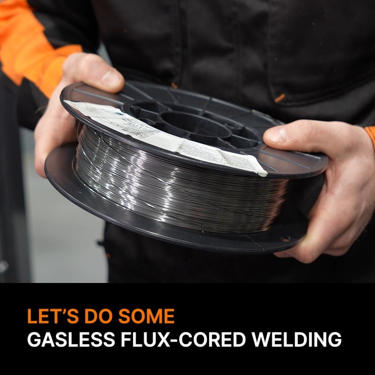 Gas cylinder? Not needed. 🧑‍🏭❌🛢️

Gasless flux-cored wire is a great choice when:
• Welding outdoors and wind causes problems for shielding gas to work
• Portability matters and bringing a gas cylinder isn’t practical or possible

Our video demonstrates how easy and effective gasless flux-cored welding can be. In the video, we use 0.8 mm gasless flux-cored wire on steel. After welding, the slag is removed and the job is done.

#Kemppi #KemppiWelding #GaslessFluxCoredWire #GaslessWelding