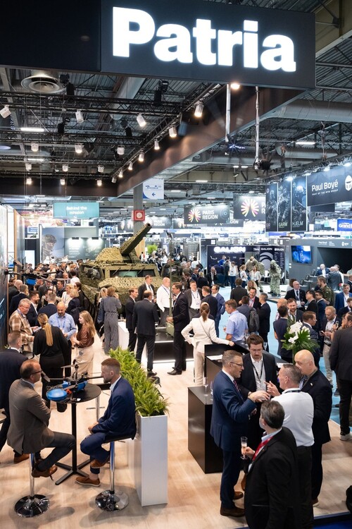 At Eurosatory 2026 in Paris, we had the opportunity to speak with Patria about what matters in demanding defence production: quality, reliability and trust.
Patria’s Land business unit works with armoured wheeled vehicles, mortar systems, and life cycle support services, where welding has a direct role in long-term safety and performance.
Watch the conversation from Eurosatory.
#Kemppi #Patria #Eurosatory2026 #DefenceIndustry #Welding #ArmouredVehicles