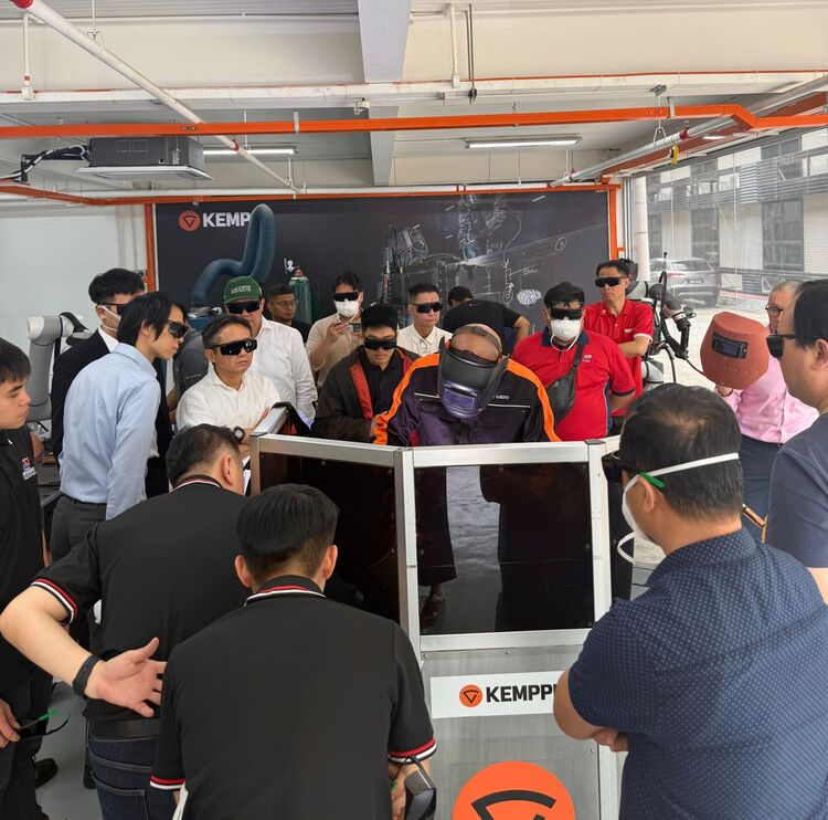 A look back at Kemppi SEA Distributor Days 2026 in Kuala Lumpur, Malaysia. 🇲🇾
Last week, our distributor partners from across Southeast Asia got together for a meaningful exchange of knowledge, ideas, and hands-on experience.
From live welding demonstrations to the latest developments in robotic and cobot welding, welding enthusiasts explored the technologies and trends shaping the next chapter of welding. The discussions highlighted a clear direction for the industry: smarter processes, stronger productivity, consistent quality, and closer collaboration across markets.
A special gratitude to our Malaysian distributor, Leeden Sdn Bhd, for the warm welcome, excellent hospitality, and support in hosting the event. Together, we continue to strengthen welding expertise and drive innovation across Southeast Asia.
#Kemppi #DistributorDays Welding #WeldingAutomation #RoboticWelding #CobotWelding #SoutheastAsia #Malaysia
