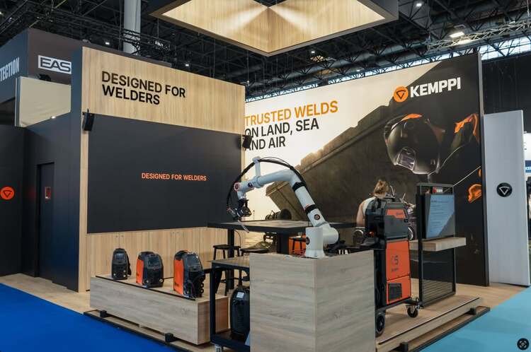 A few weeks after Eurosatory 2026, the theme that we observed across the defence industry was the importance of manufacturing capability.
The discussions around armoured vehicles, artillery systems, missile technologies and production automation all pointed towards the same challenge. Scaling production, maintaining consistent quality, documenting every critical process and supporting long service lifecycles.
From companies such as Patria, Rheinmetall, Otokar, Hanwha Aerospace and Liebherr, each firm is approaching the challenge from a different perspective. For Kemppi, these conversations reinforce where welding fits into modern defence manufacturing.
Eurosatory reinforced the importance of getting the fundamentals right. Reliable weld quality, traceability, controlled processes and equipment that performs consistently all contribute to production environments where quality can be repeated shift after shift and programme after programme.
#Eurosatory2026 #Kemppi #DefenceIndustry #Welding #Manufacturing #Traceability