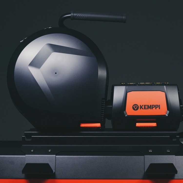 The CURE for the skill issue has been sought after for over a century.
As the pressure mounts, a new force in welding awakens.
The balance in the welding galaxy is about to shift on 5.10.2016
#Kemppi #Welding