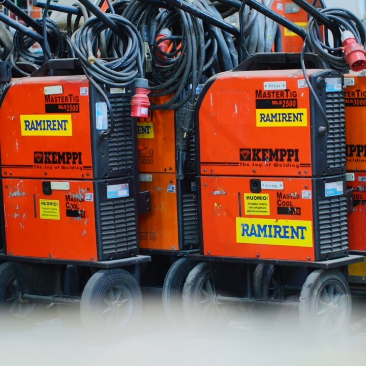When welding demand changes, having the right machine available keeps work moving.
helps businesses add capacity for projects and during unexpected maintenance shutdowns. For TIG welding, its rental offering includes Kemppi Master T and Minarc T machines.
Kemppi machines in Ramirent's fleet have been in service for around 25–30 years. The result? Companies collect the machine, set it up and start welding.
…more